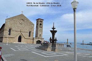 013- Rhodes Centre- Port d'honneur